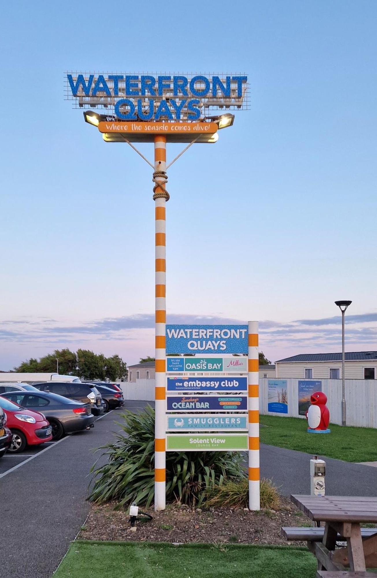 Cwtch, White Horse, Seal Bay Resort Selsey Exterior foto